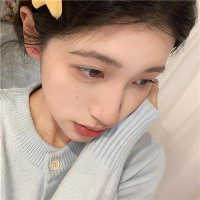爱的世界 封面